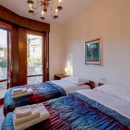 Portosole Attic - With Terrace And Private Parking Apartment Sanremo Ngoại thất bức ảnh