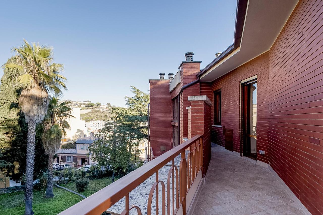 Portosole Attic - With Terrace And Private Parking Apartment Sanremo Ngoại thất bức ảnh